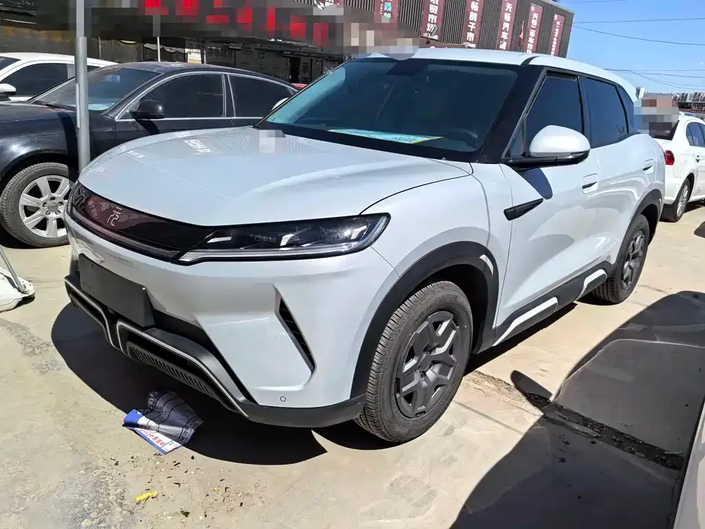 BYD Yuan UP