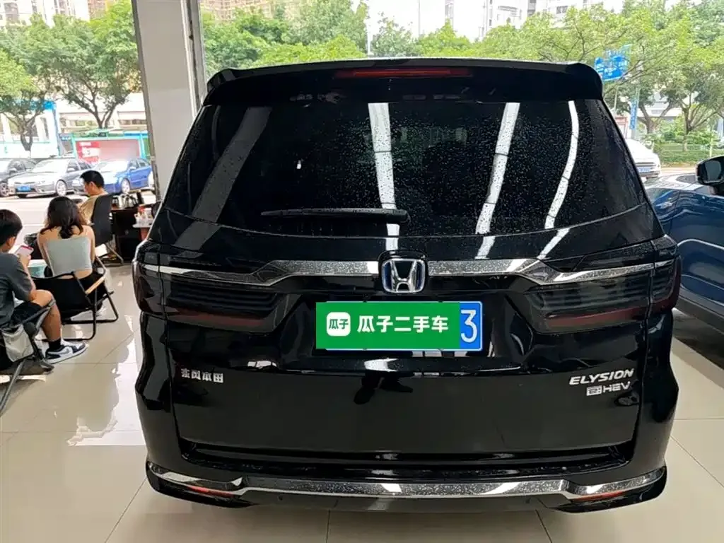 Honda Elysion 2022 из CN, фото 3