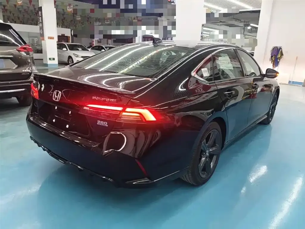 Honda Inspire — фото 10