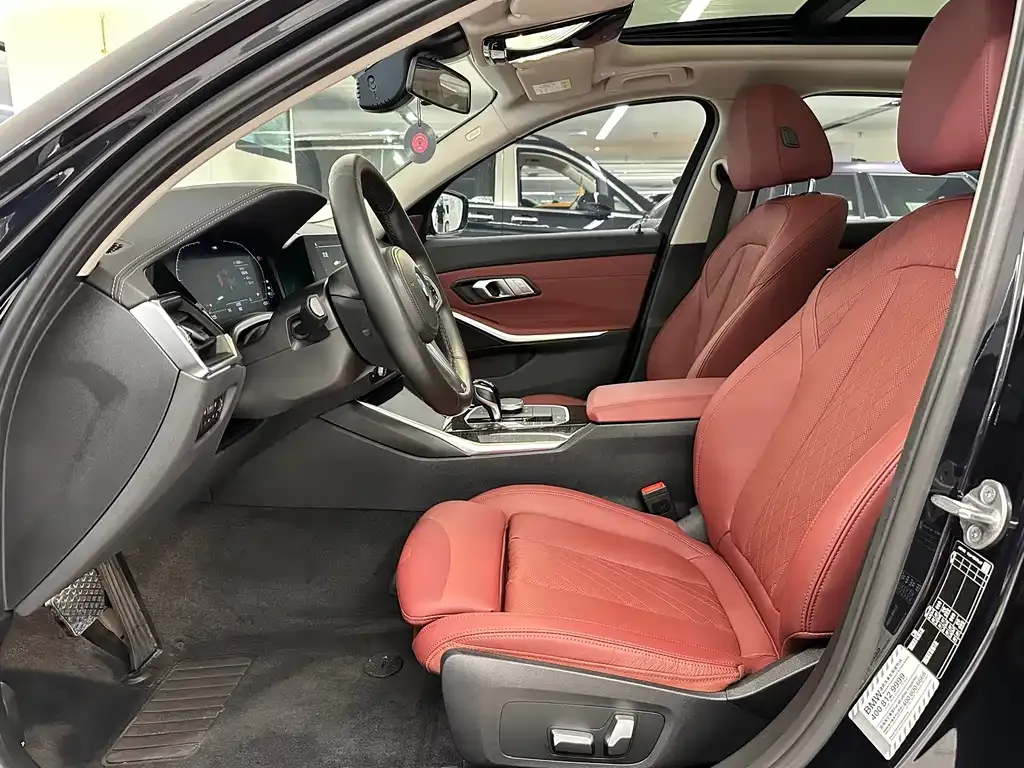 BMW 3 Series 2022 из CN, фото 7