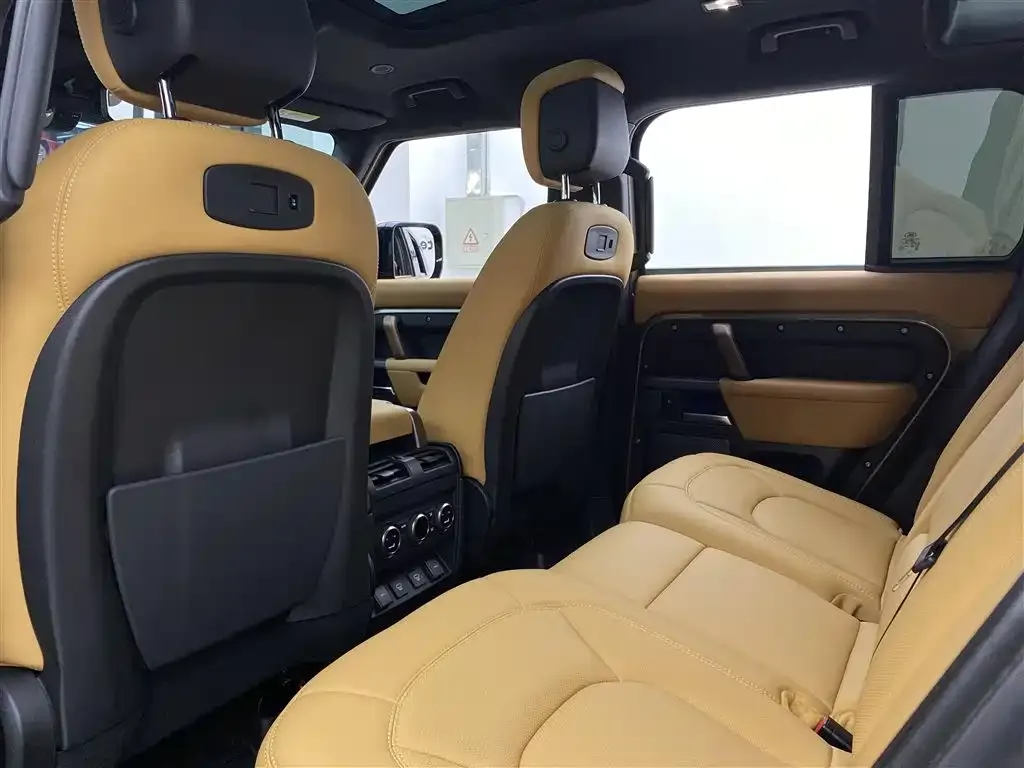 Land Rover Defender 2021 из CN, фото 9