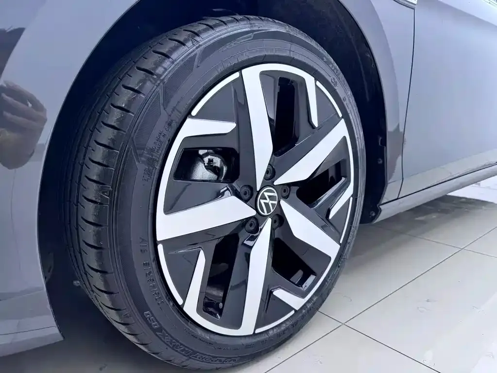 Volkswagen Lamando 2023 из CN, фото 6