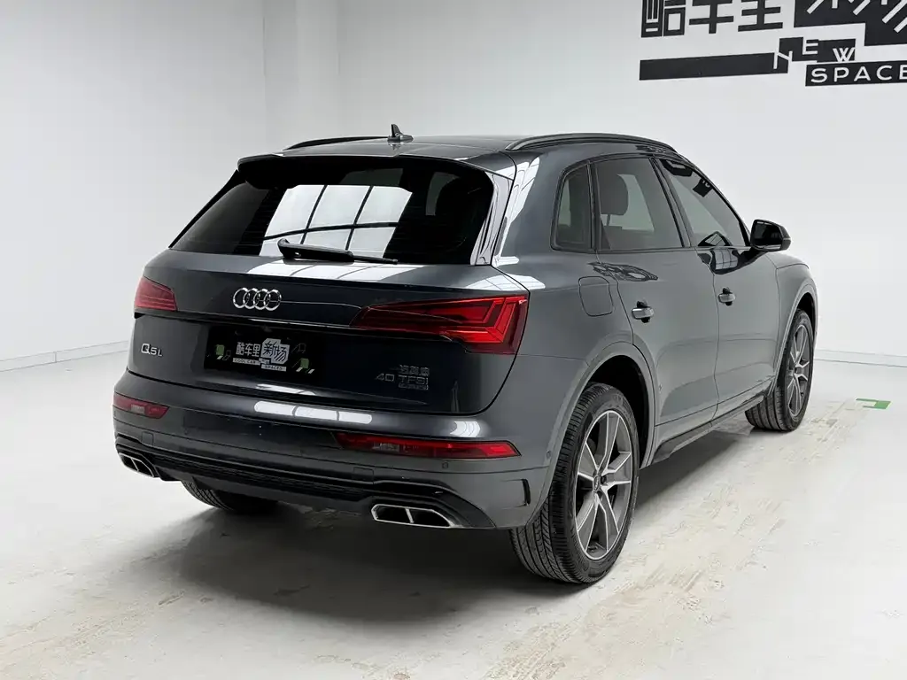 Audi Q5L 2021 из CN, фото 5