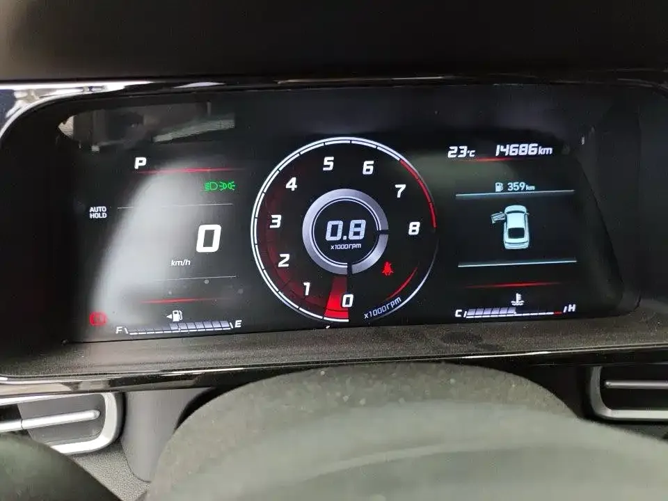 Hyundai Elantra 2023 из CN, фото 9