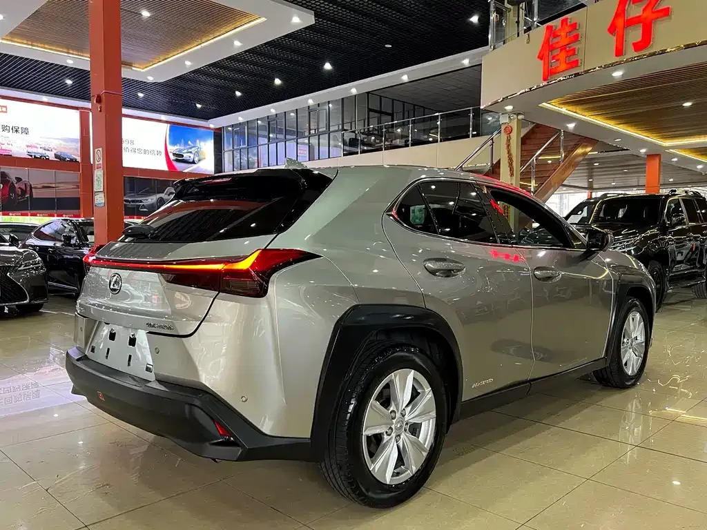 Lexus UX 2021 из CN, фото 7