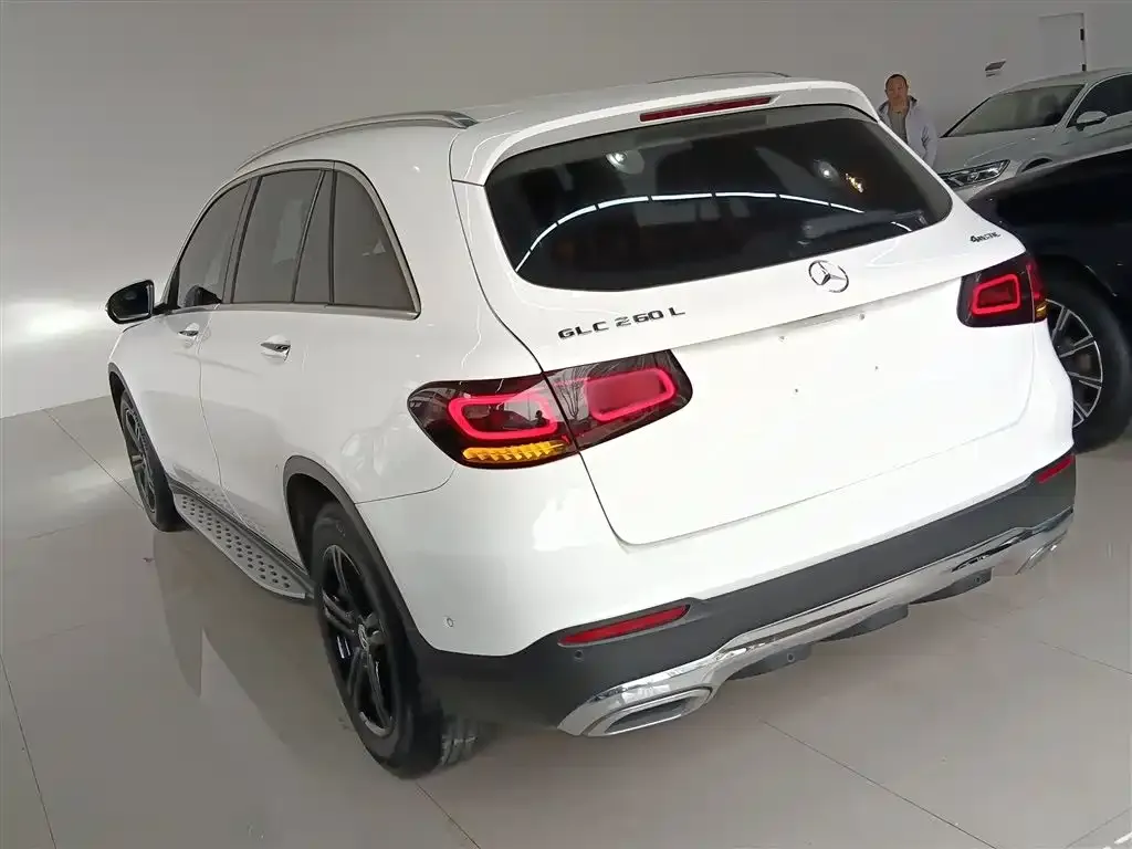 Mercedes-Benz GLC — фото 4