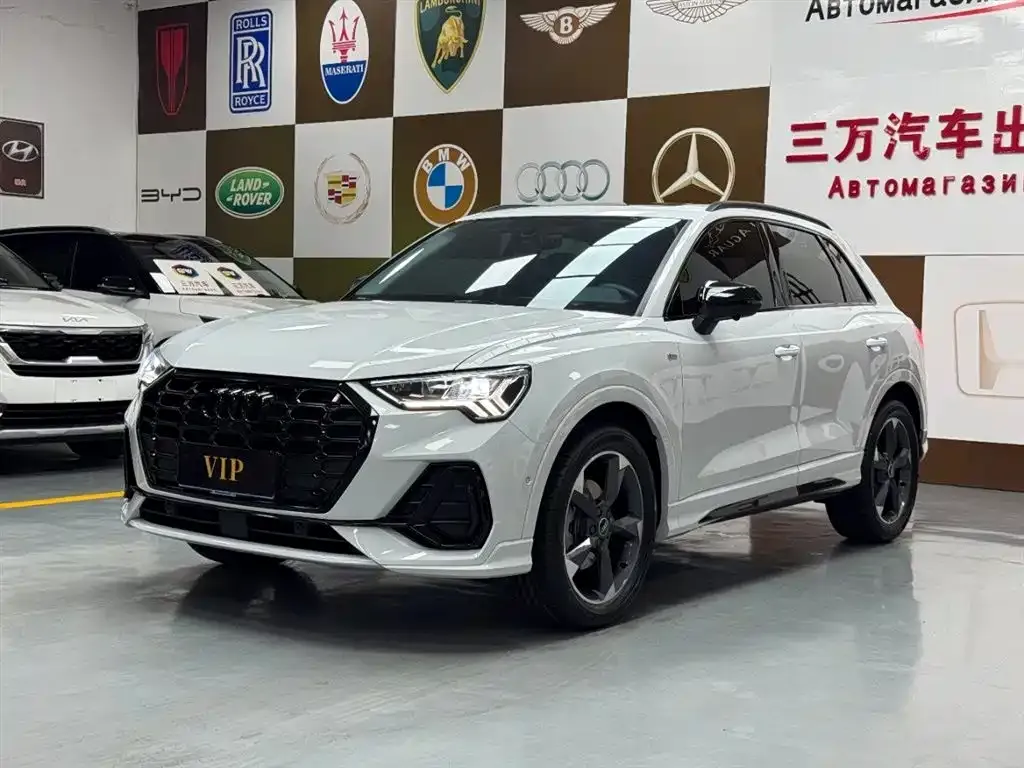 Audi Q3 2022 из CN, фото 1