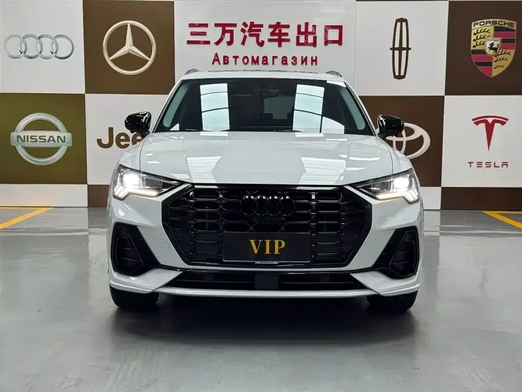 Audi Q3 2022 из CN, фото 2