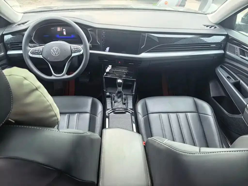 Volkswagen Passat New Energy 2023 из CN, фото 10