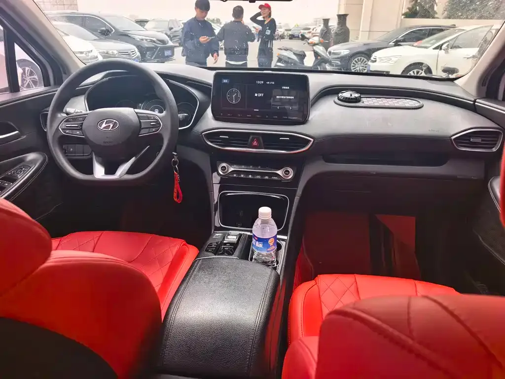 Hyundai Santa Fe 2021 из CN, фото 8