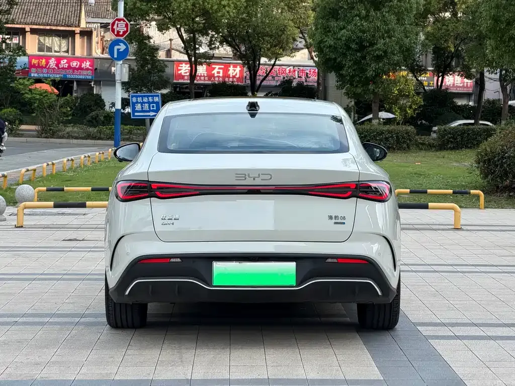 BYD Seal 06 2025 из CN, фото 9