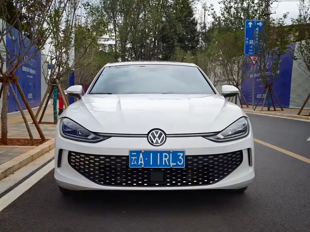 Volkswagen Lamando 2023 из CN, фото 9