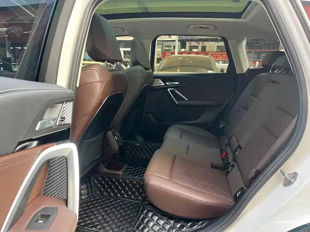 BMW X1 2023 из CN, фото 8