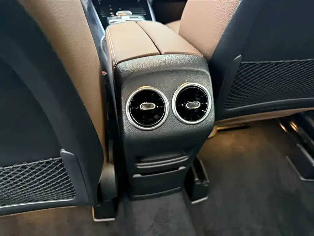 Mercedes-Benz GLB 2024 из CN, фото 4