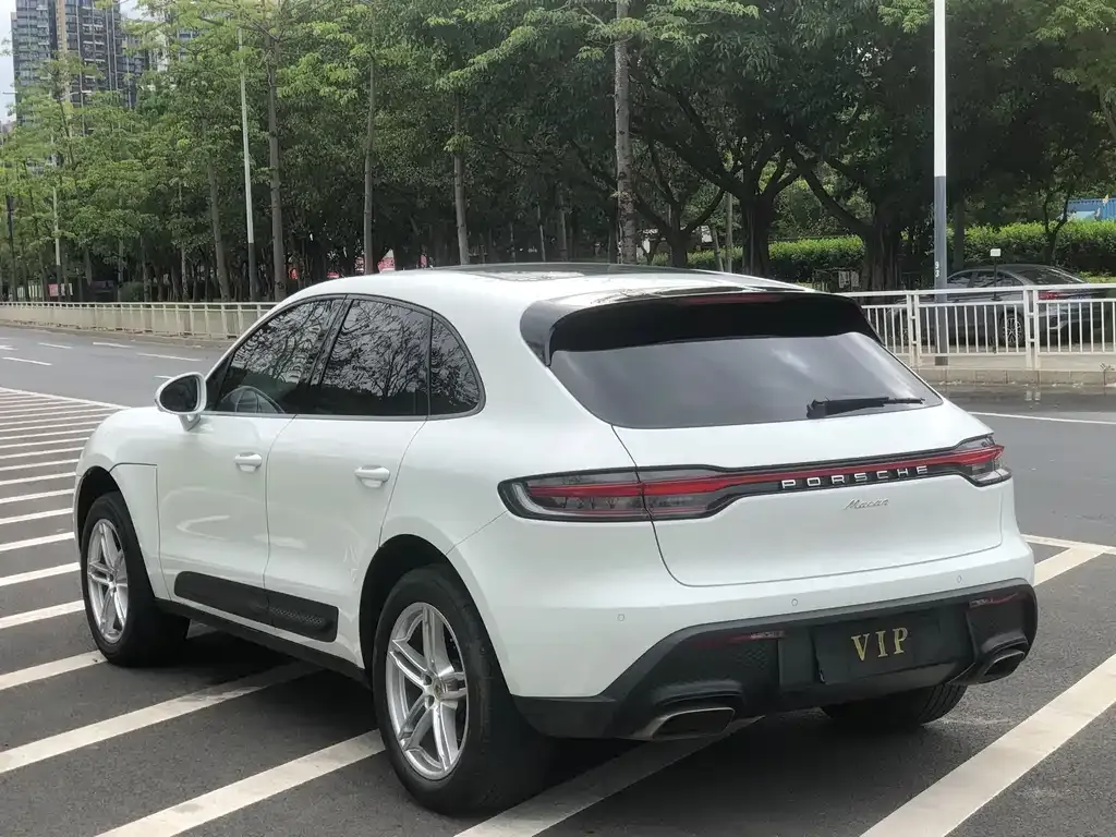 Porsche Macan — фото 10