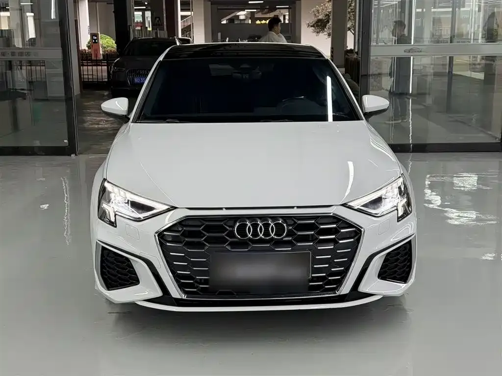 Audi A3 2024 из CN, фото 5