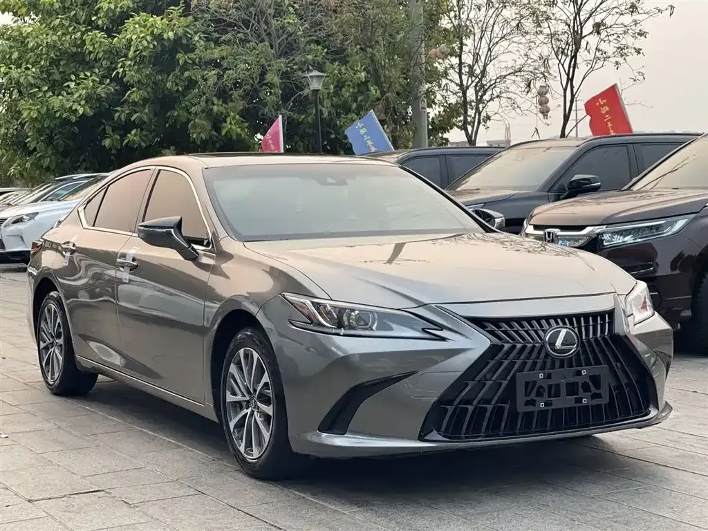 Lexus ES 2024 из CN, фото 8