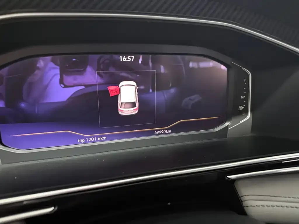 Volkswagen Tiguan L 2021 из CN, фото 3