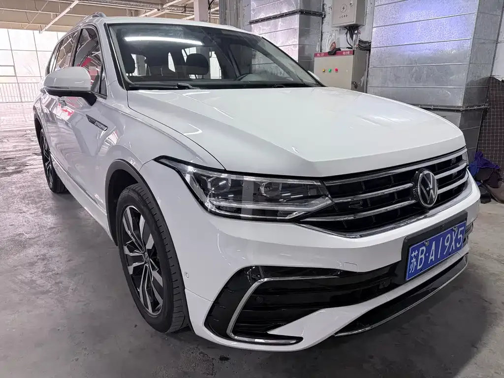 Volkswagen Tiguan L 2021 из CN, фото 6