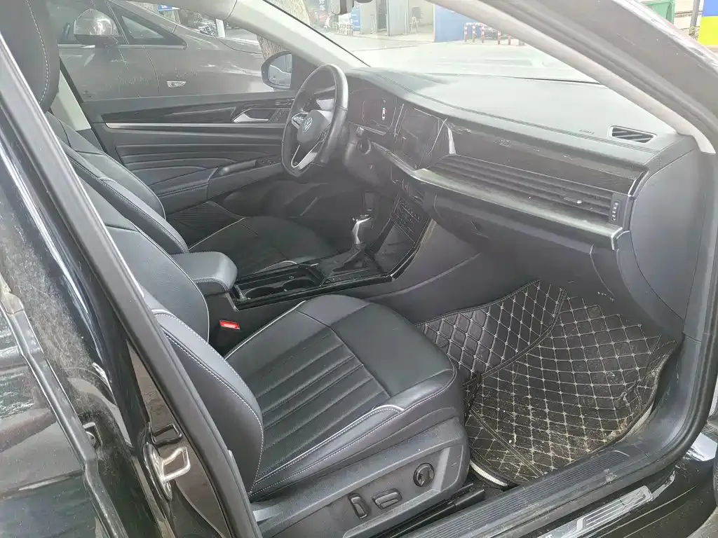 Volkswagen Passat 2022 из CN, фото 9