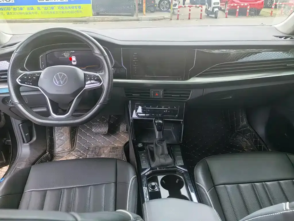 Volkswagen Passat 2022 из CN, фото 5