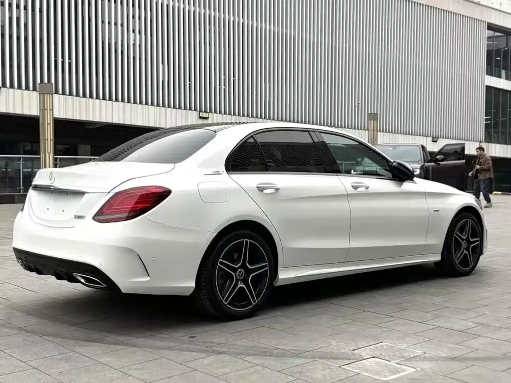 Mercedes-Benz C-Class — фото 10