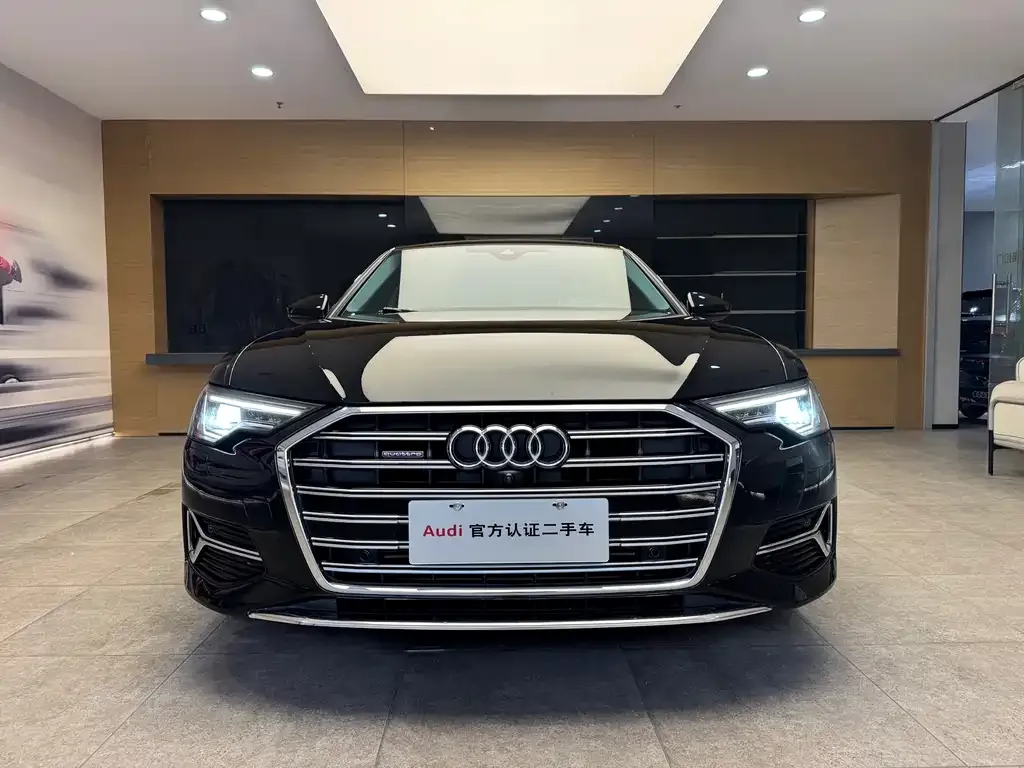 Audi A6L 2023 из CN, фото 9