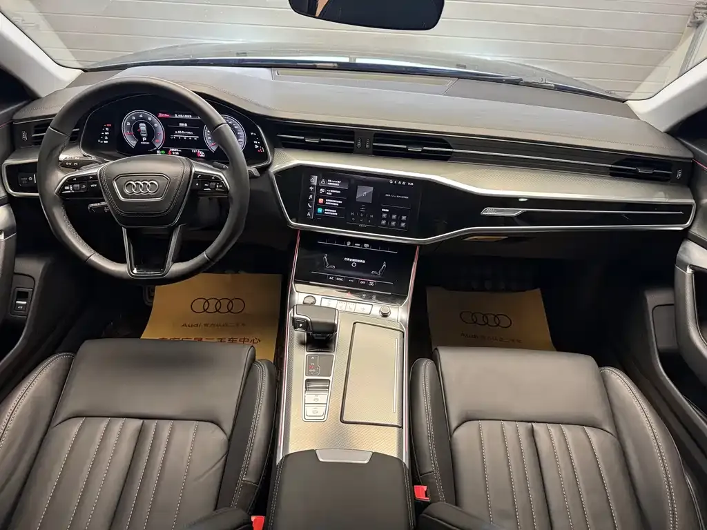 Audi A6L 2023 из CN, фото 4