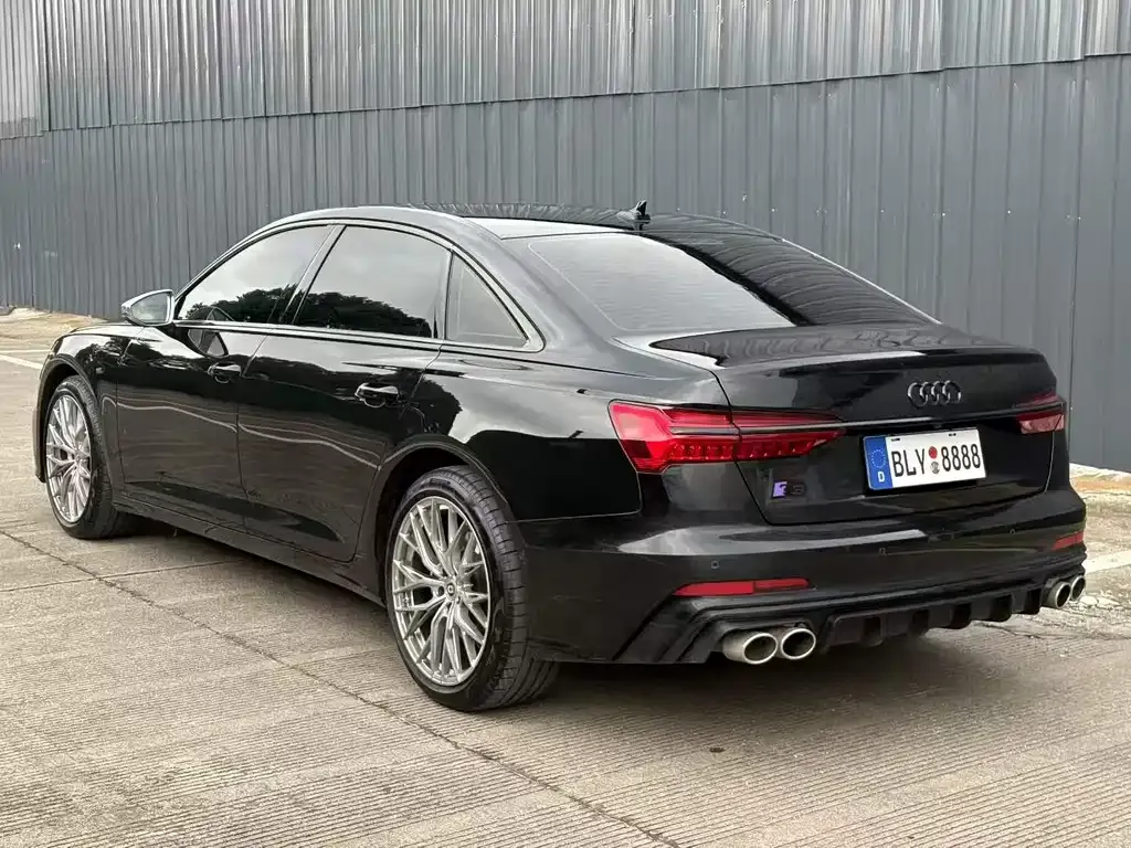 Audi A6L 2025 из CN, фото 10