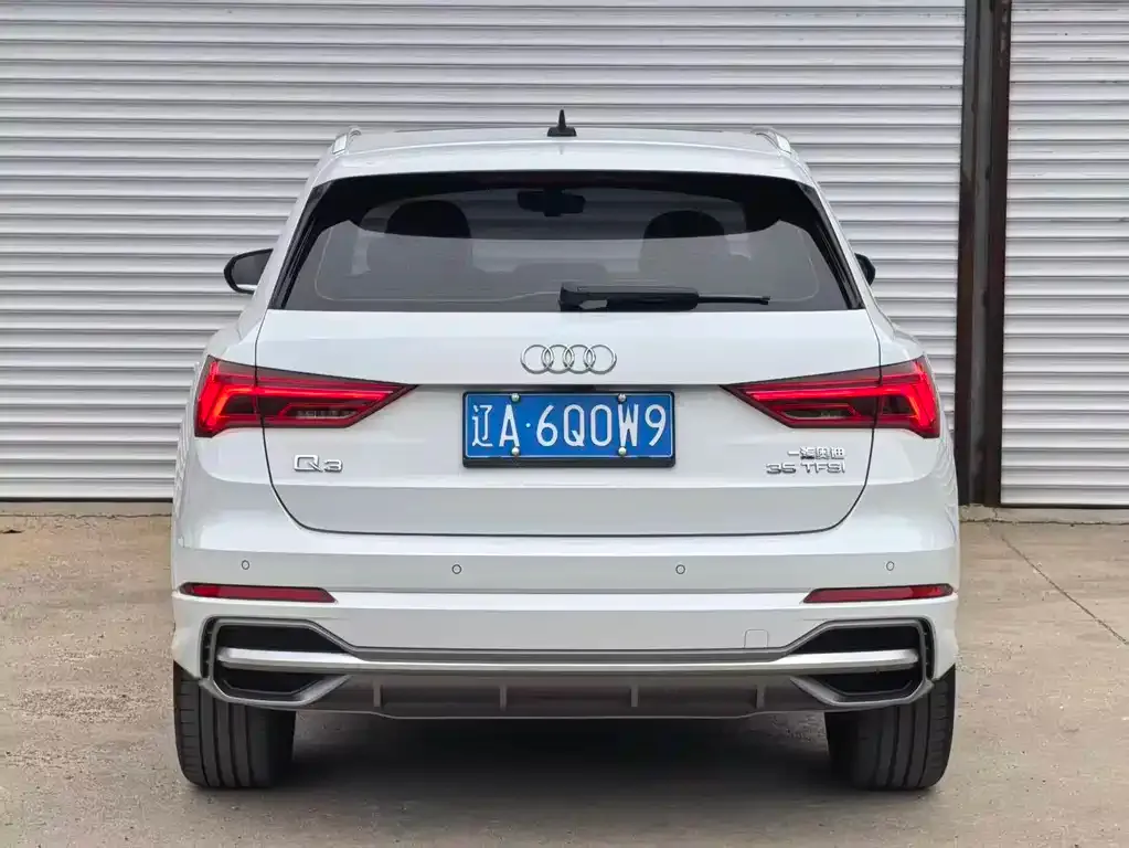 Audi Q3 — фото 6