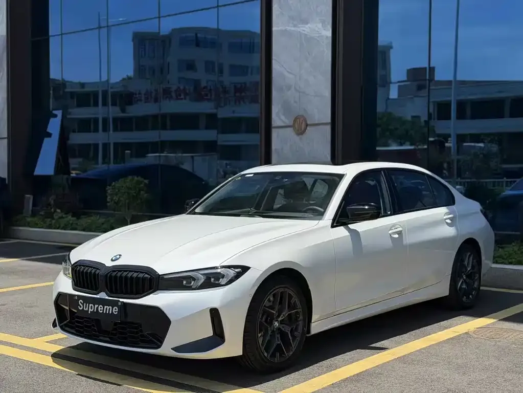 BMW 3 Series 2025 из CN, фото 1