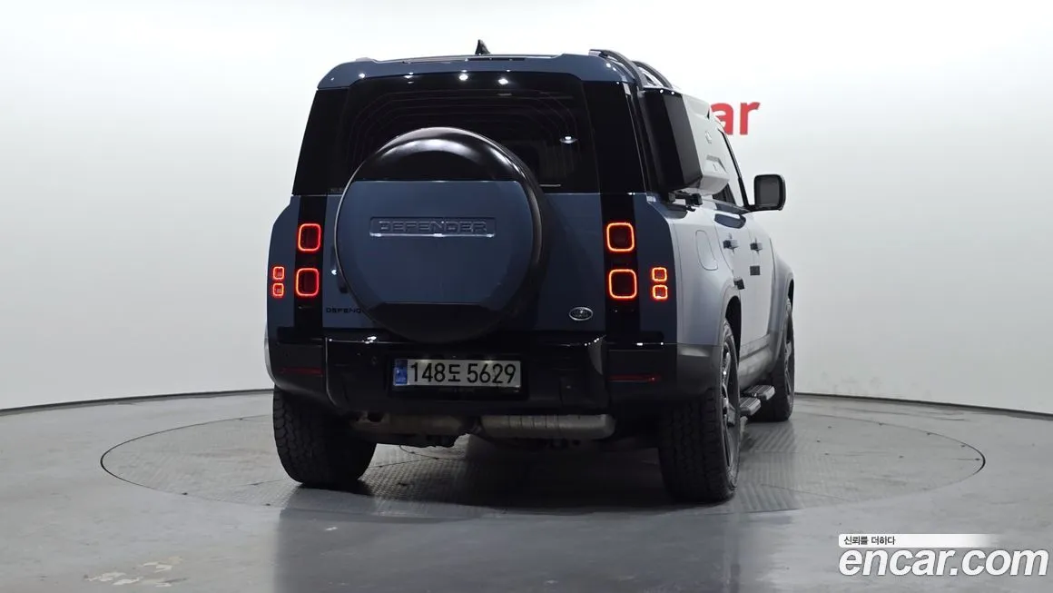 Land Rover Defender 2023 из KR, фото 7