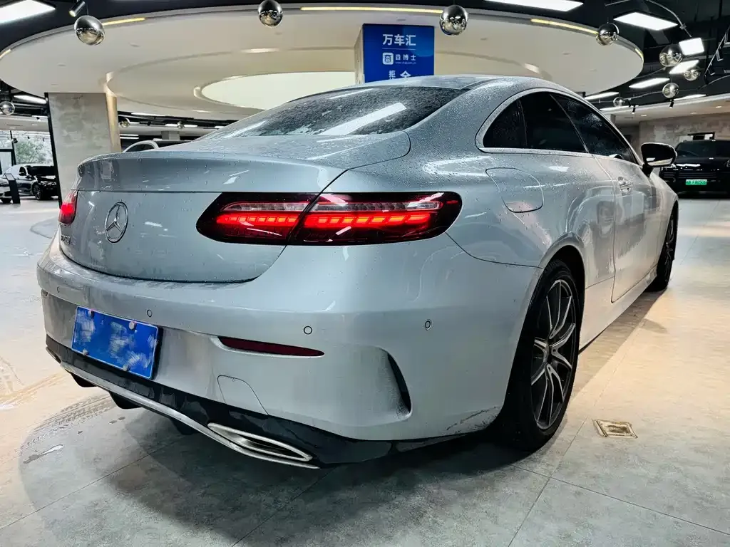 Mercedes-Benz E-Class (Import) 2023 из CN, фото 4