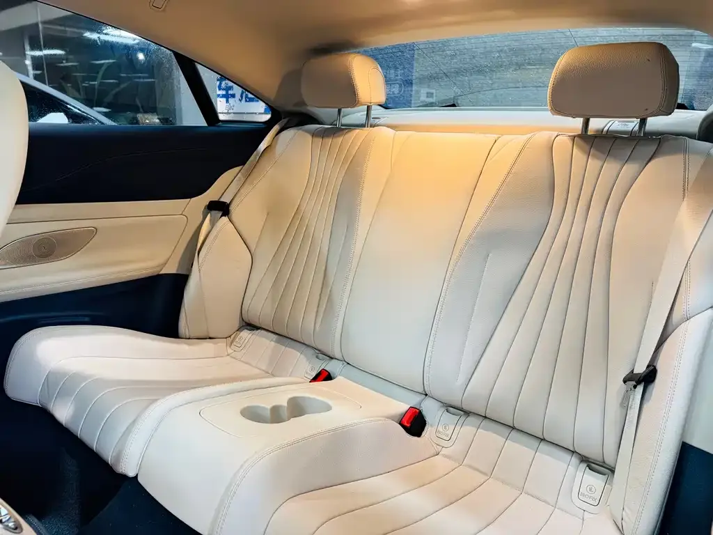 Mercedes-Benz E-Class (Import) 2023 из CN, фото 5