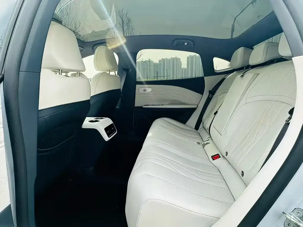 Geely Galaxy E8 2024 из CN, фото 2