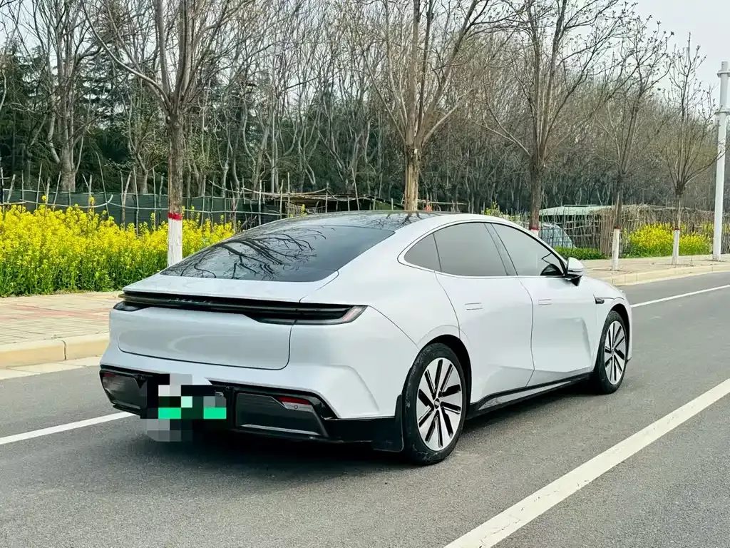 Geely Galaxy E8 2024 из CN, фото 7