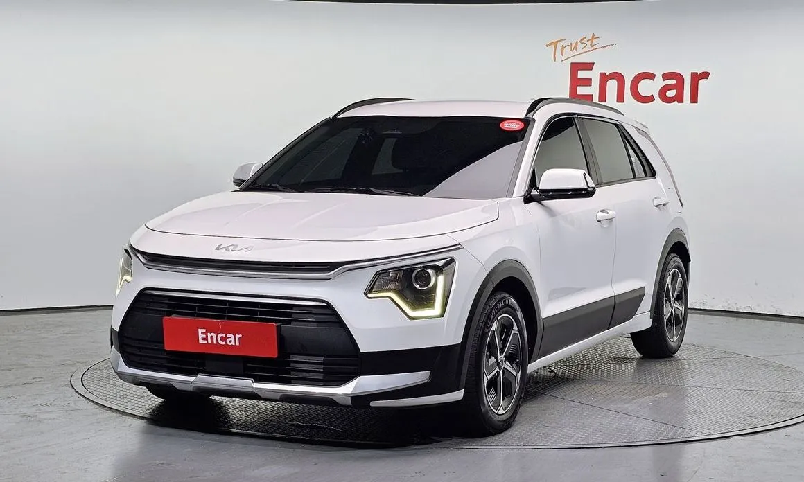 Kia Niro — фото 1