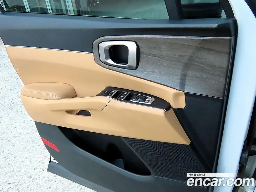 Kia Sorento — фото 4