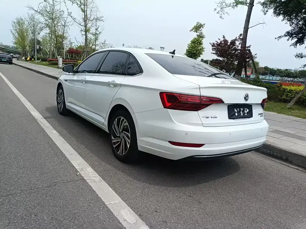 Volkswagen Sagitar 2022 из CN, фото 9