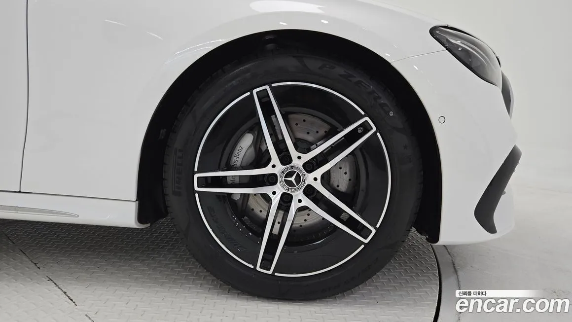 Mercedes-Benz E-Class 2026 из KR, фото 8