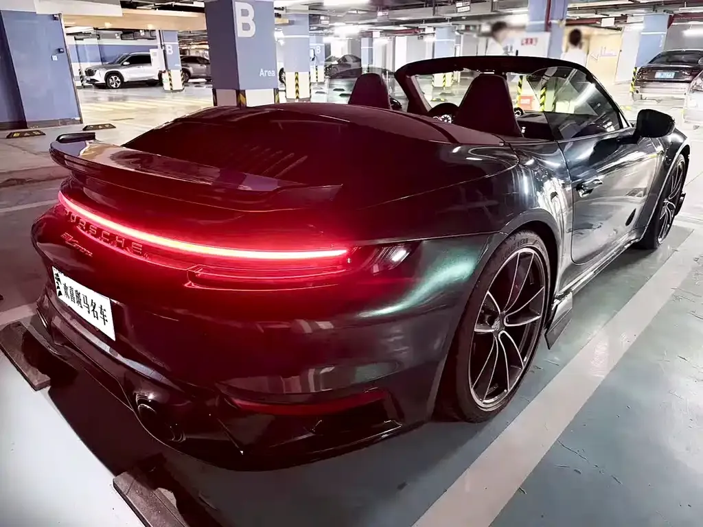 Porsche 911 2023 из CN, фото 6