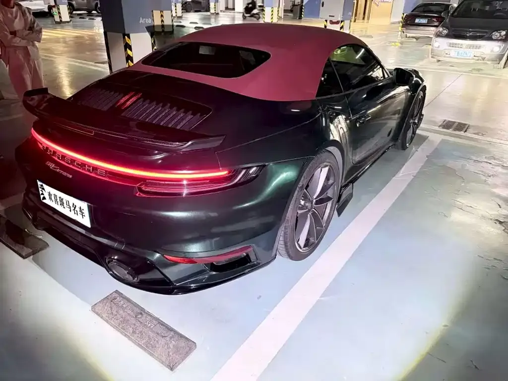 Porsche 911 2023 из CN, фото 4