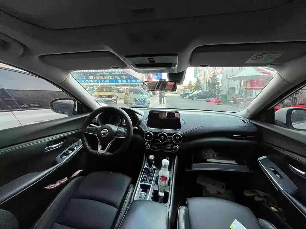 Nissan Sylphy 2023 из CN, фото 2