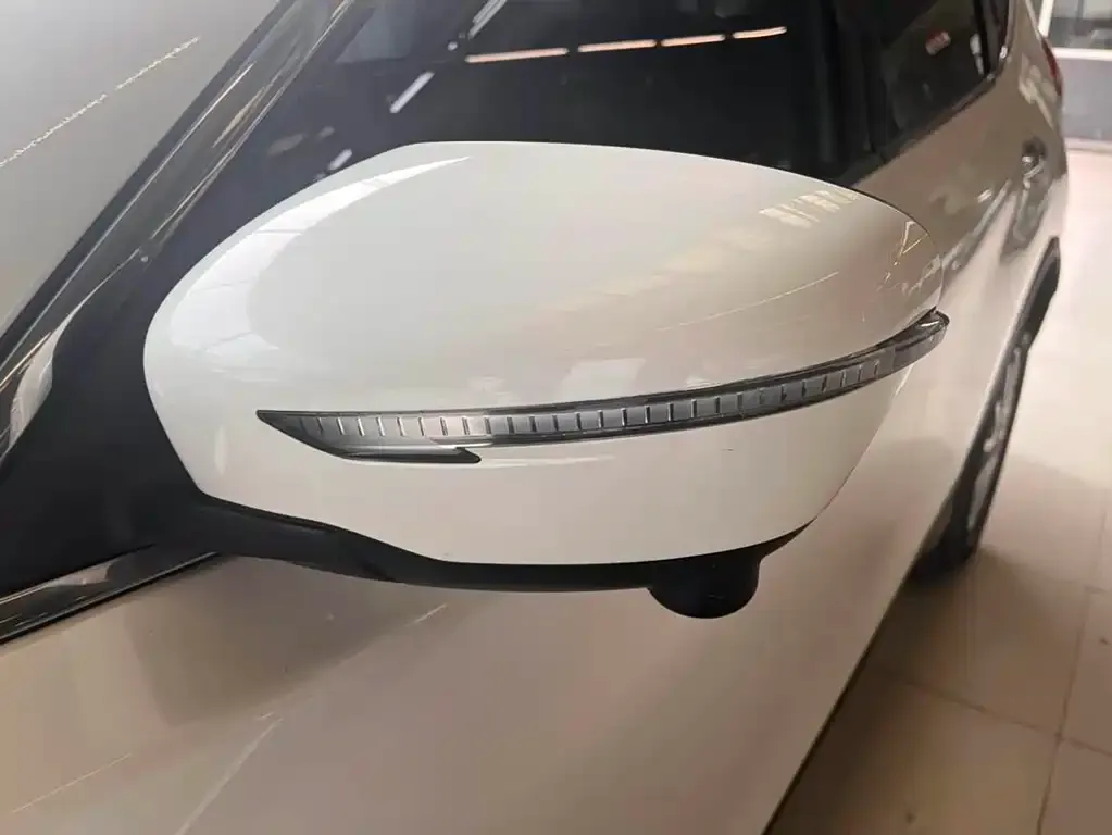 Nissan X-Trail 2023 из CN, фото 2