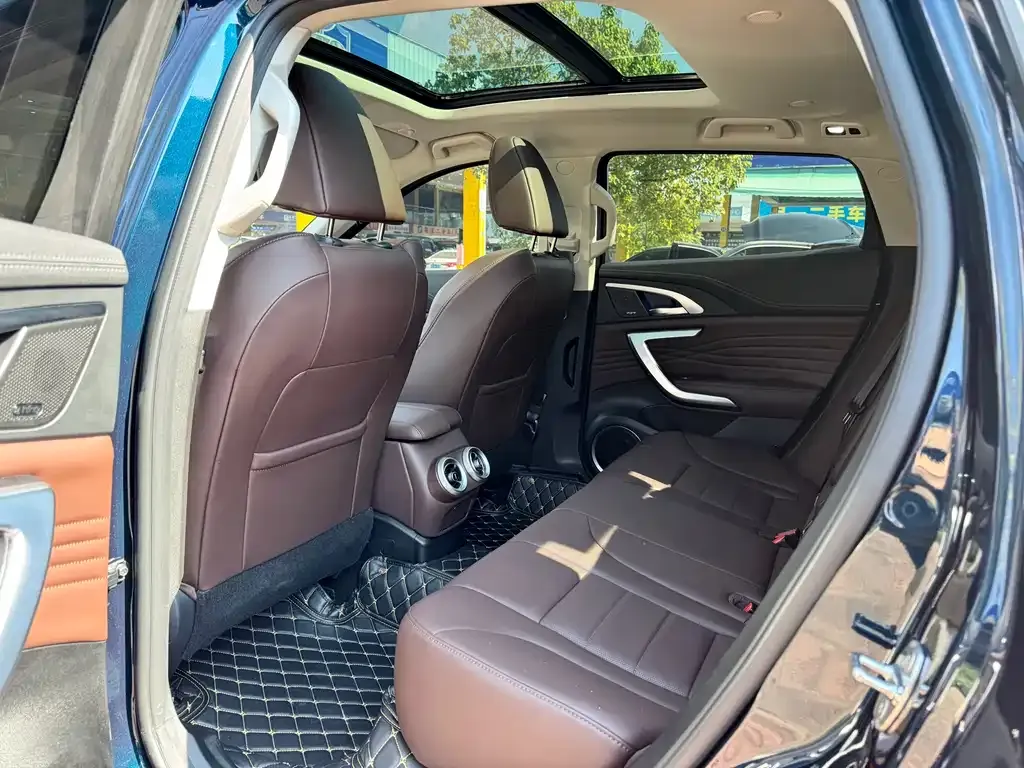 Wey VV7 GT 2021 из CN, фото 7