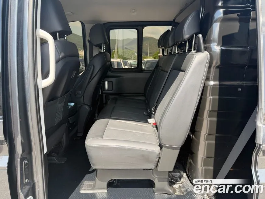Hyundai Staria — фото 2