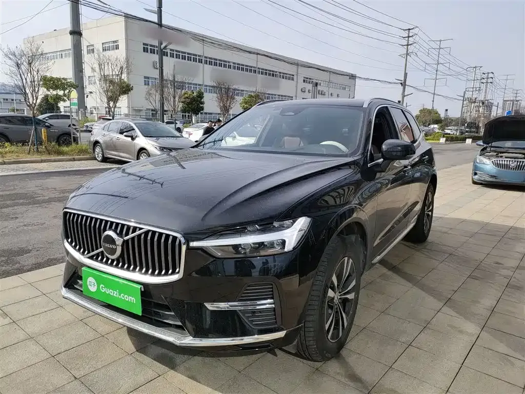 Volvo XC60 2025 из CN, фото 1