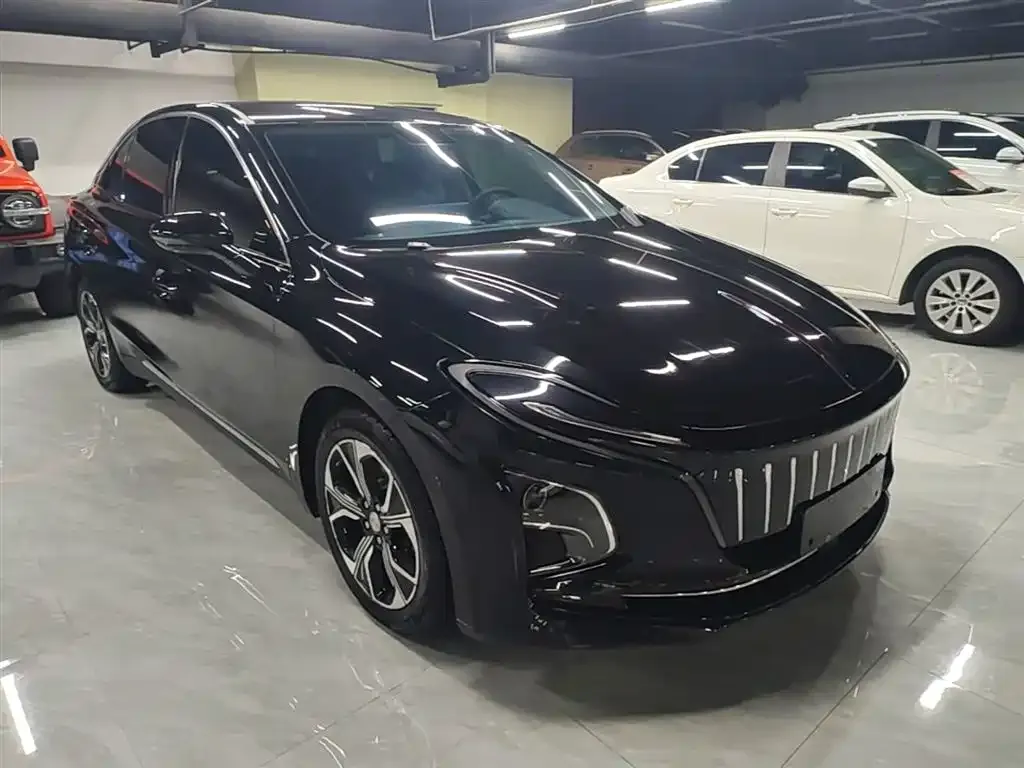 Hongqi E-QM5 2023 из CN, фото 6