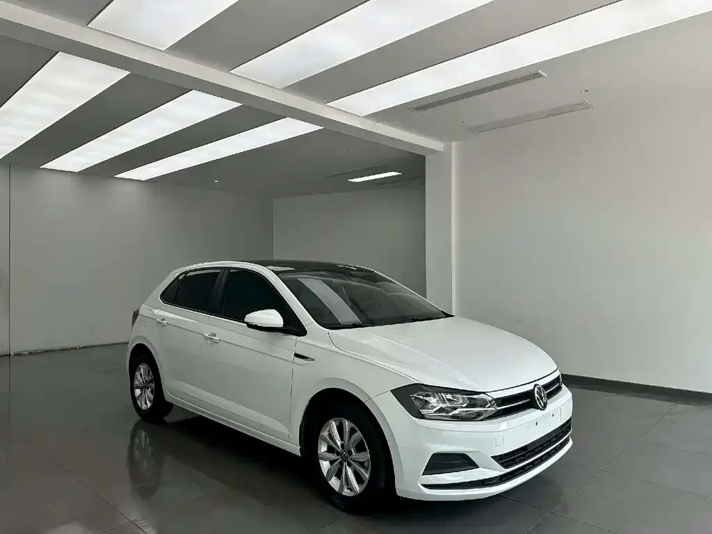 Volkswagen Polo 2023 из CN, фото 4