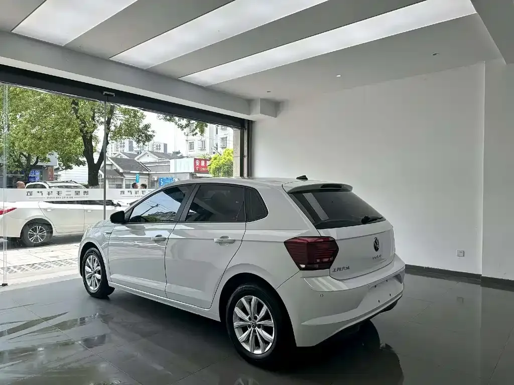 Volkswagen Polo 2023 из CN, фото 6